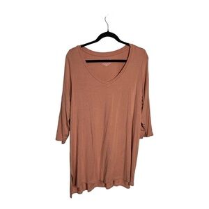 Tahari NWT sz 1X knit shirt
